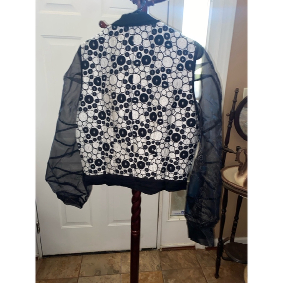 Women's Imma Tabod Jacket Size L White & Black - Picture 9 of 9